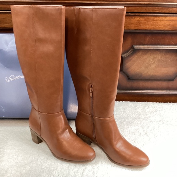 Universal Threads Brinley Knee High Boot  NIB - Picture 3 of 7